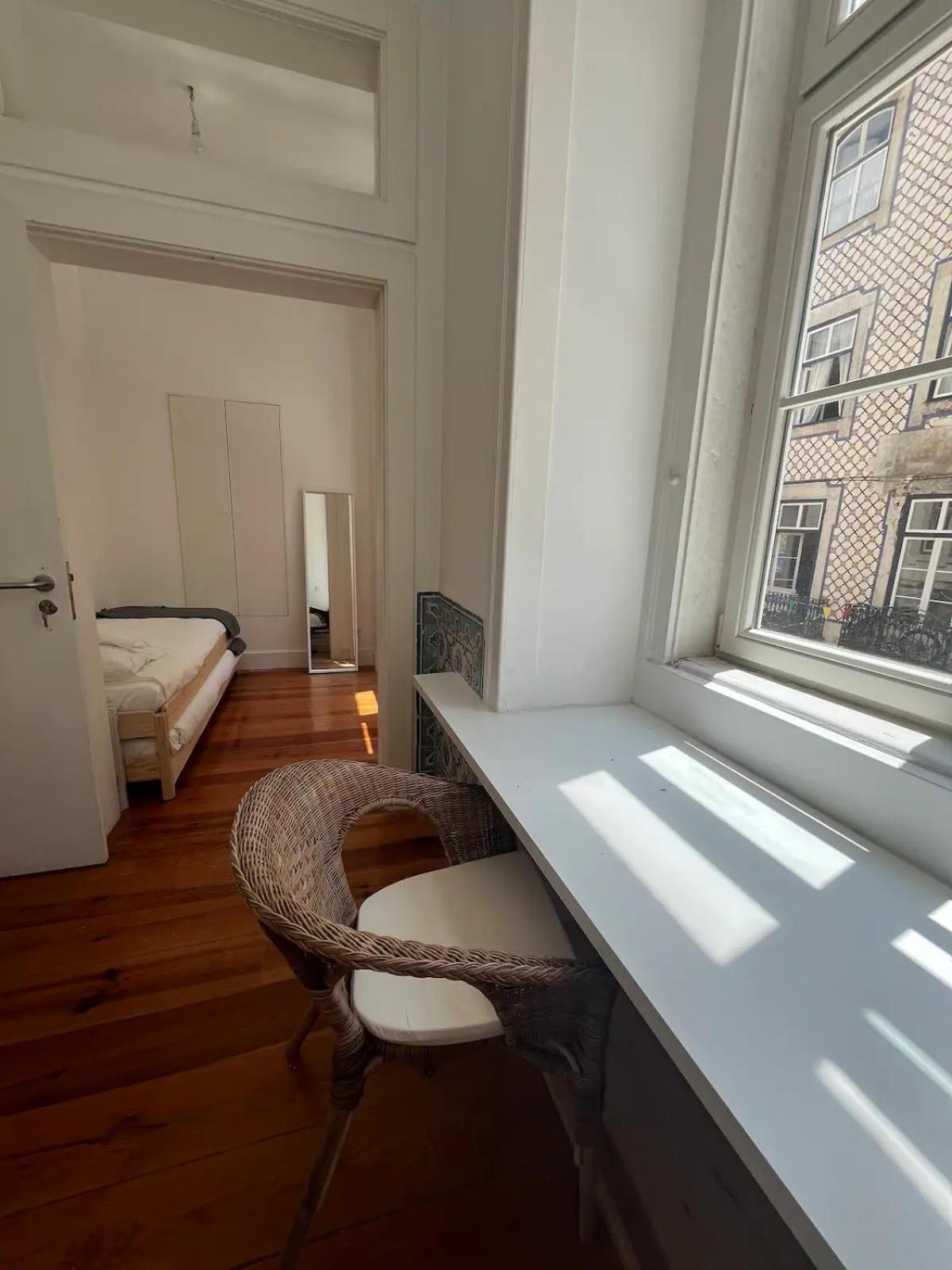 Bed and Breakfast Pensao Neves Lisboa Exterior foto